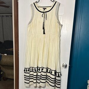 Lane Bryant Cream and Black Sleeveless Midi Dress